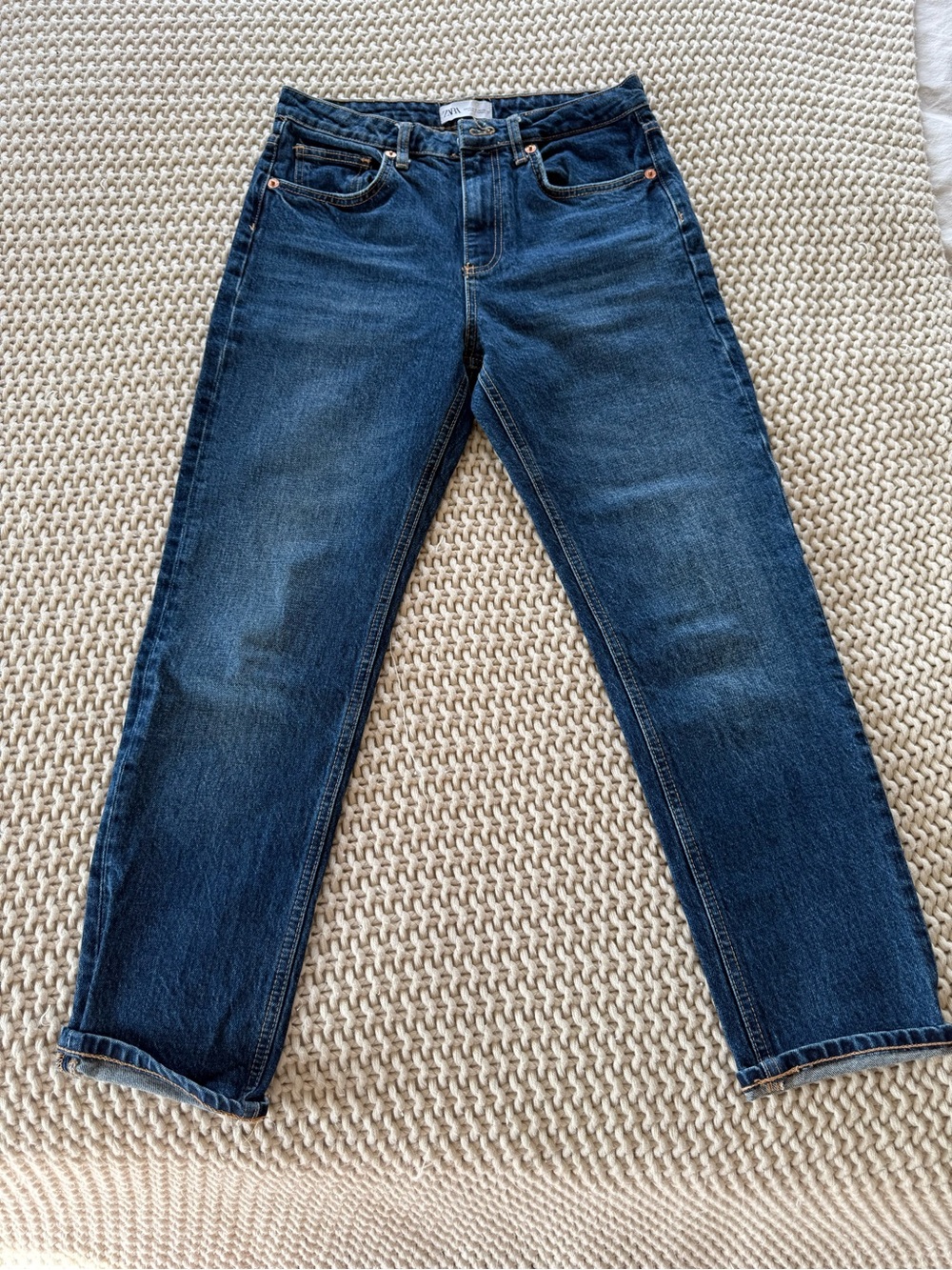 Zara Straight Fit Women’s Jeans in Dark Blue